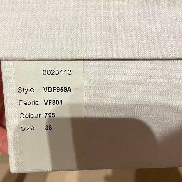 Viktor&Rolf Black Suede Heels BNIB Sz 38 - Picture 8 of 8